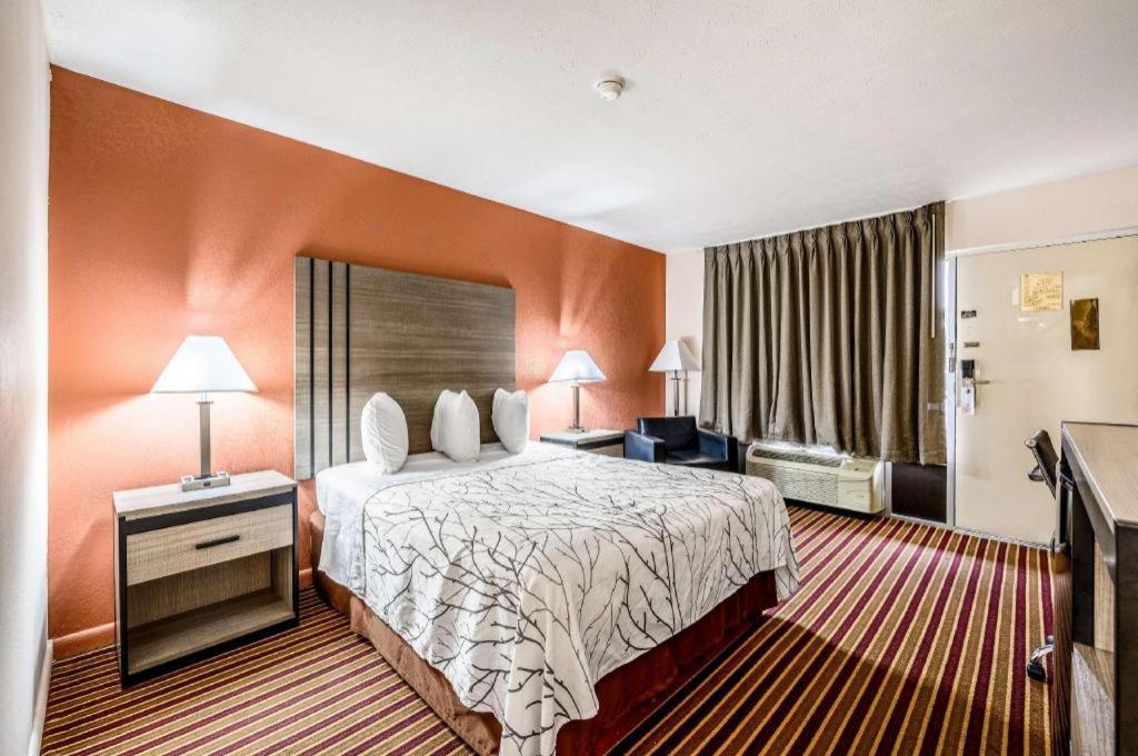 Americas Best Value Inn Heflin Экстерьер фото
