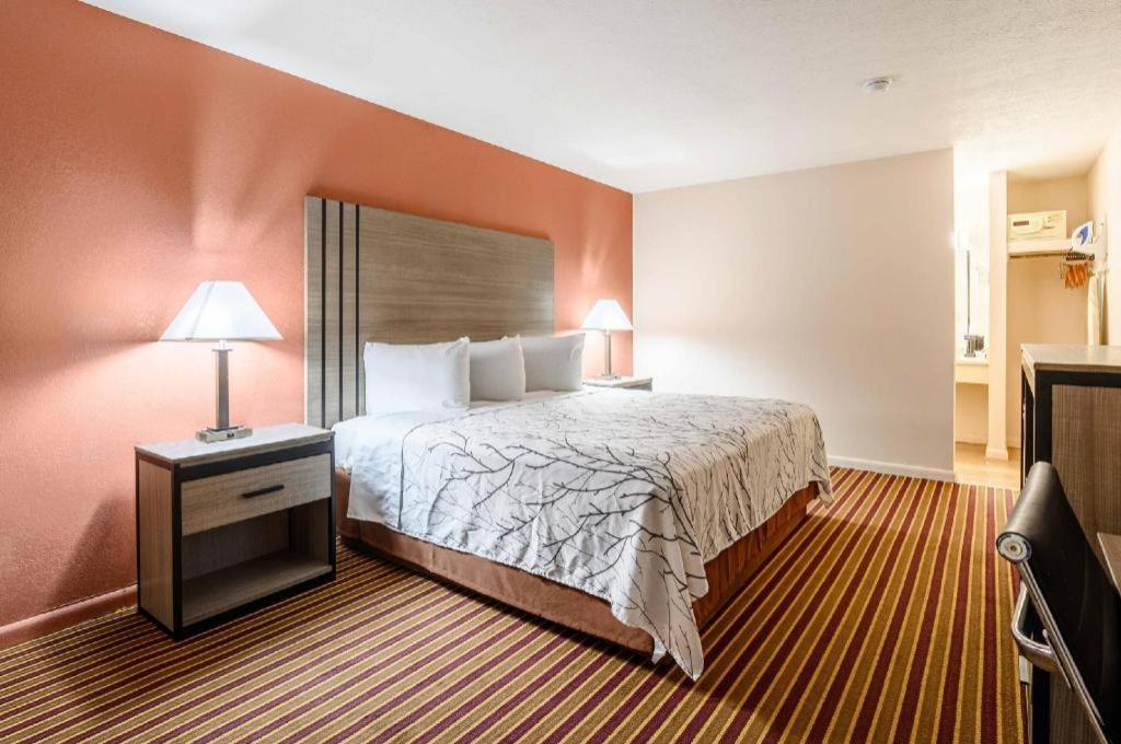 Americas Best Value Inn Heflin Экстерьер фото